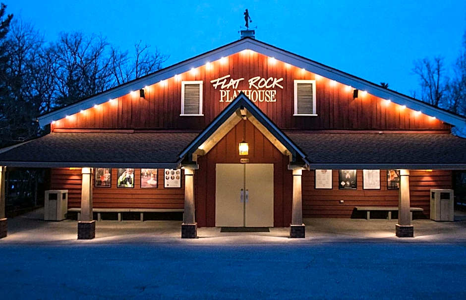 Mountain Inn & Suites Flat Rock