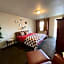 Roundtop Mountain Vista - Cabins and Motel
