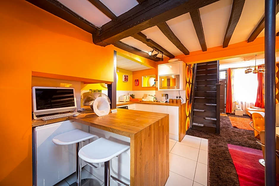 Trembling Madness Apartments