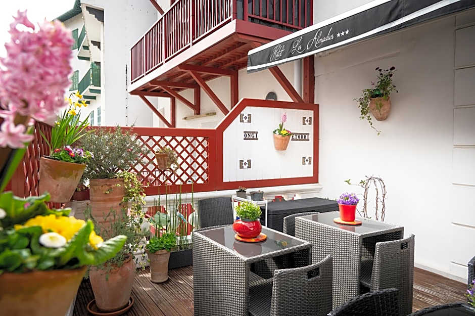 Hotel Les Almadies - Coeur de Ville