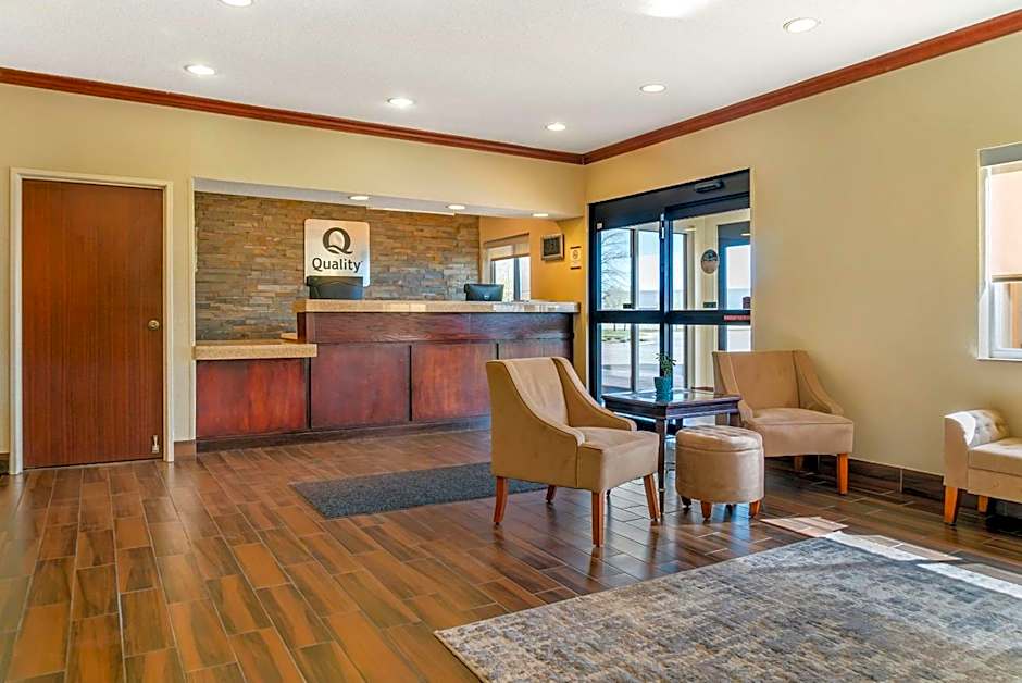 Quality Inn & Suites