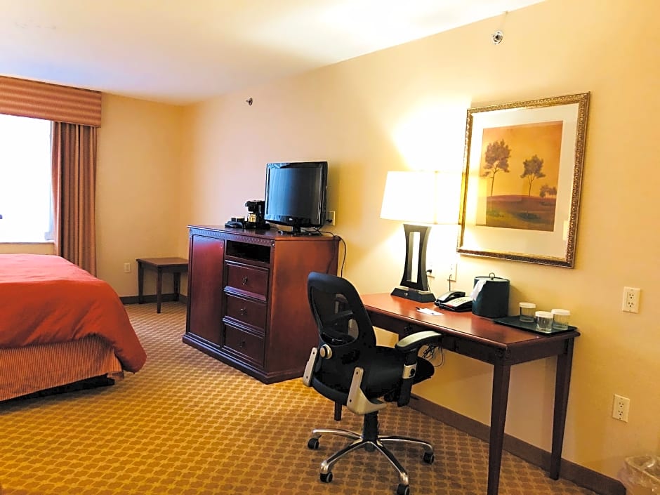 Queens County Inn and Suites