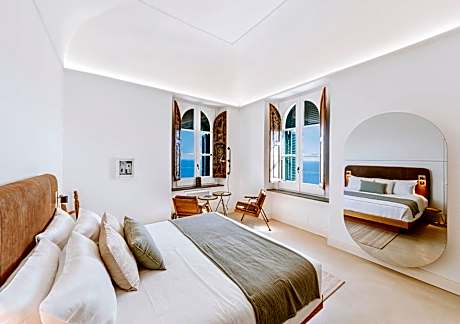 Queen Room with Sea View