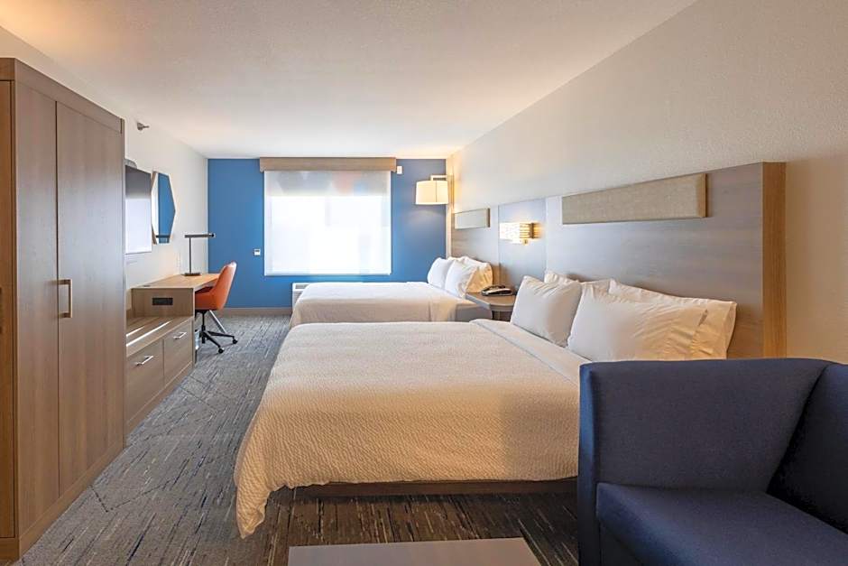 Holiday Inn Express & Suites Sioux Center By IHG