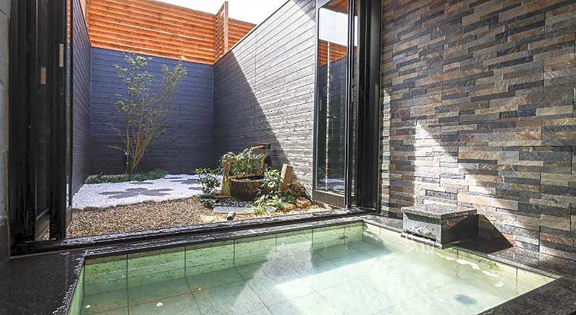 Kansai Airport Spa Hotel Garden Palace