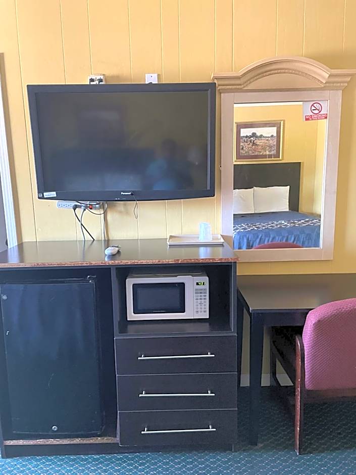 Budget Inn