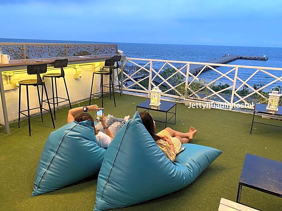 Jetty Huahin Hostel