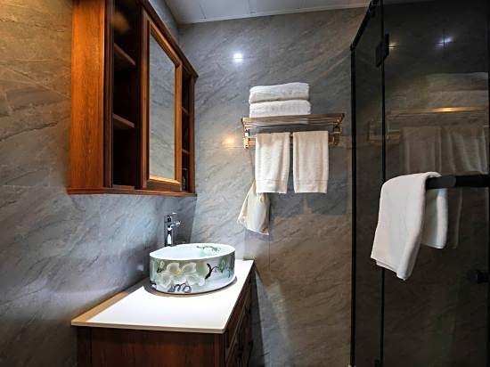 Starway Hotel (Ningbo University)