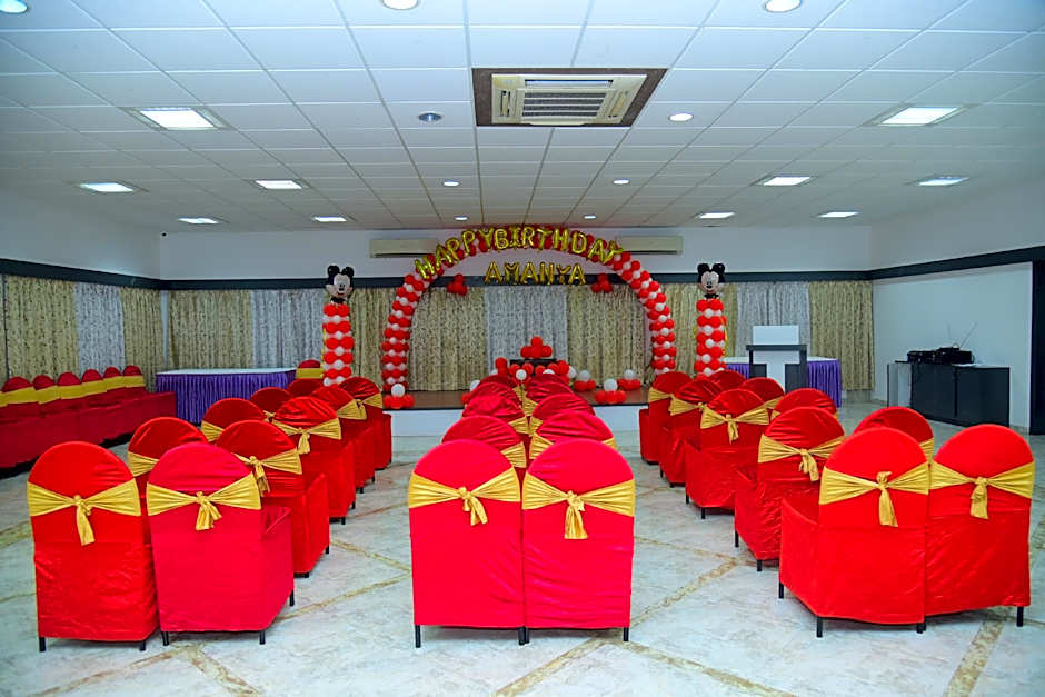 Lion Lords Inn-Rajula