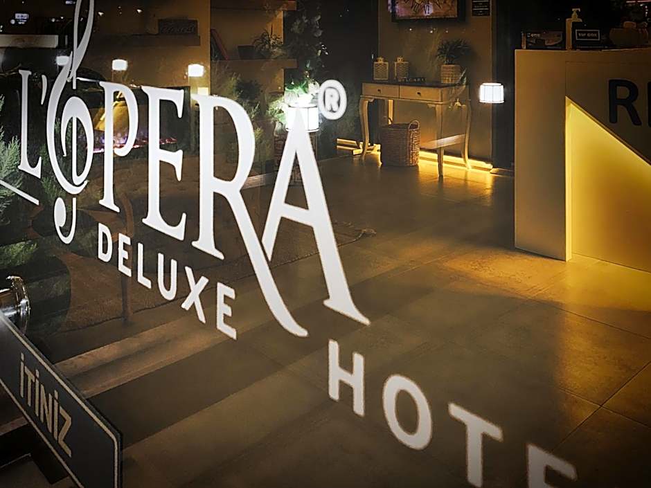 L'opera Deluxe Hotel