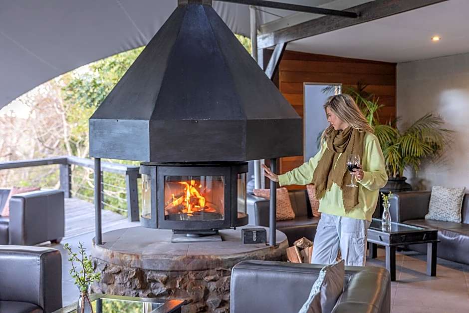 Hog Hollow Country Lodge