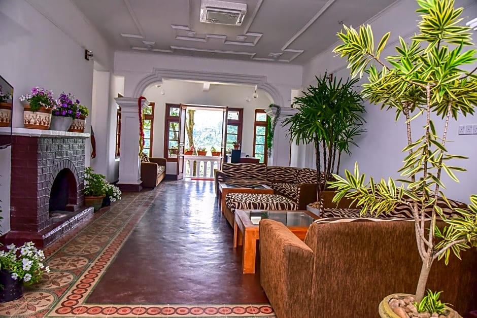 Grand Peak Tea Garden Hotel