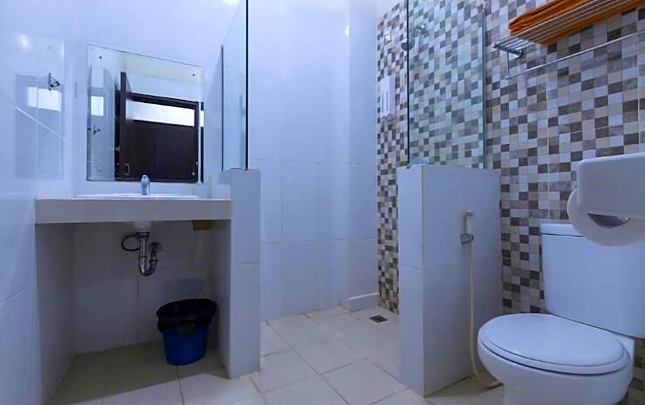 Grand Sari Hotel
