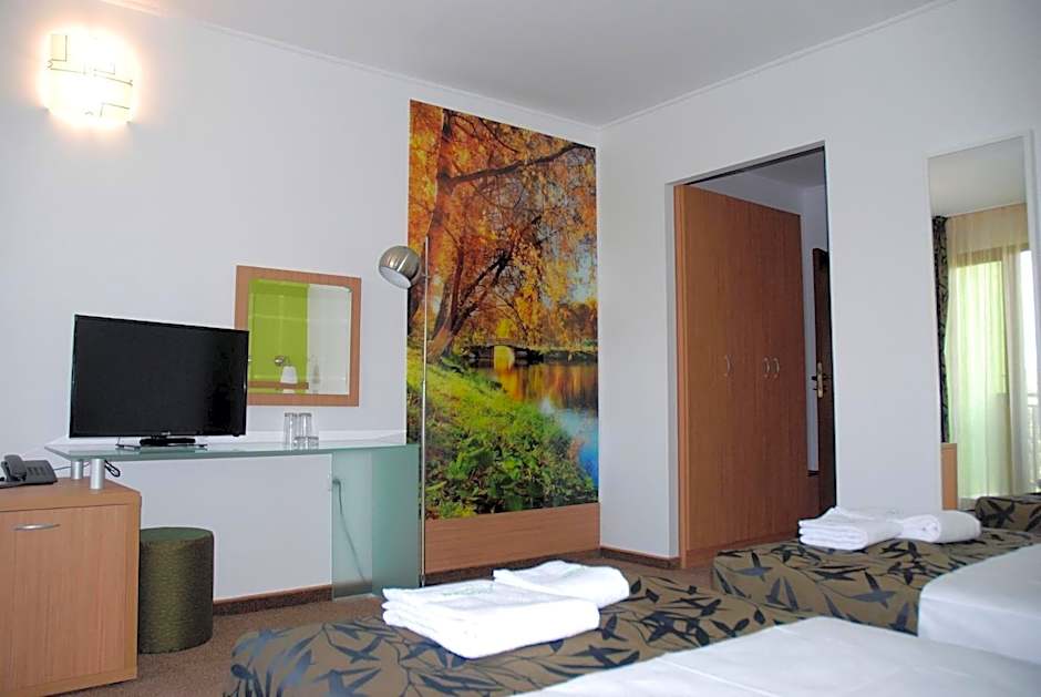 Green Hisar Hotel Family