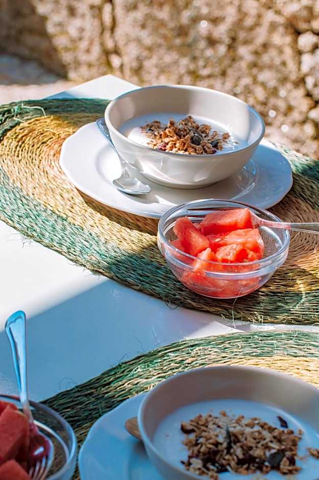 Just like Home - Number 8 em Quinta das Mineirinhas