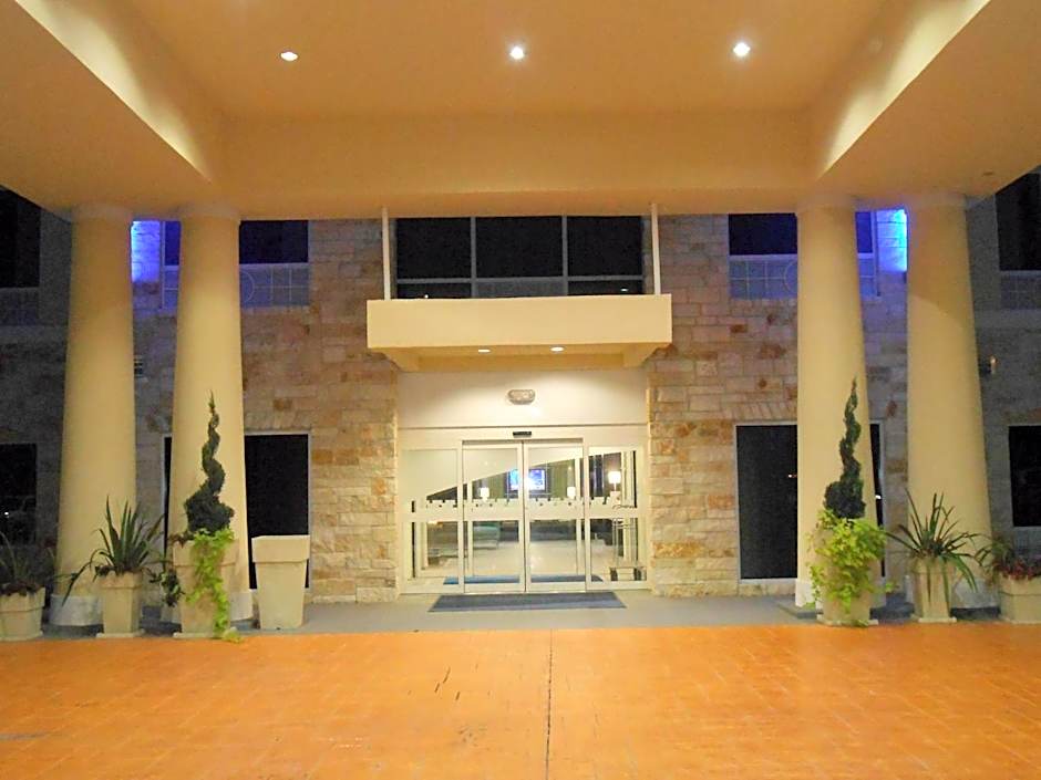Holiday Inn Express & Suites Houston Northwest-Brookhollow By IHG