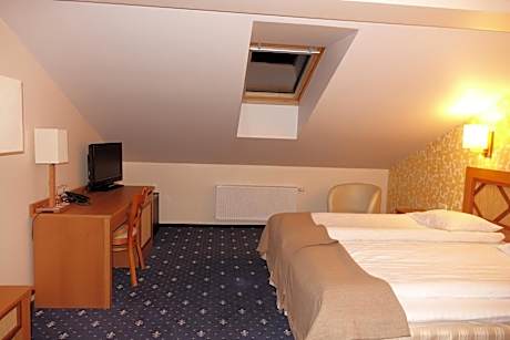 Economy Double Room