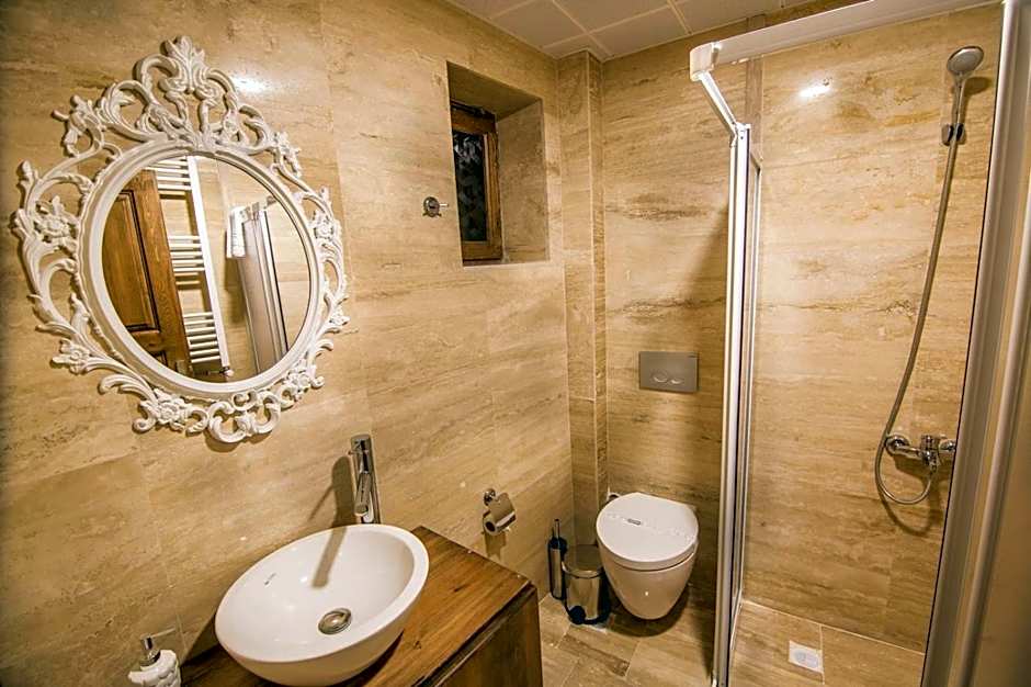 Cappadocia Ozbek Stone House