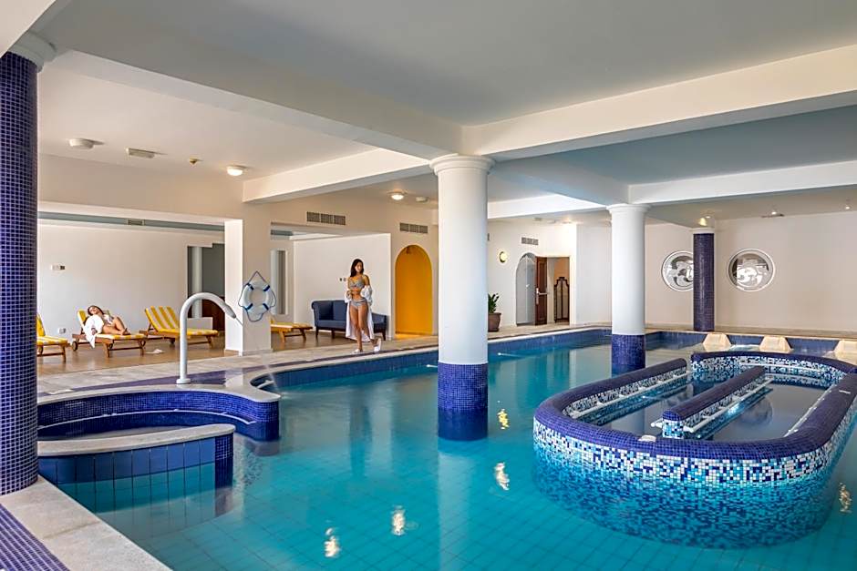 Aquamare Beach Hotel & Spa