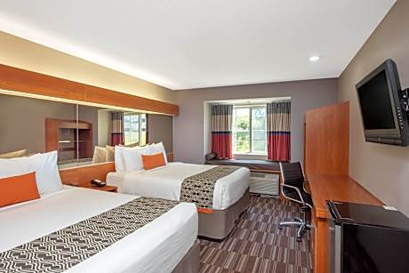 Queen Room with Two Queen Beds - Disability Access/Non-Smoking