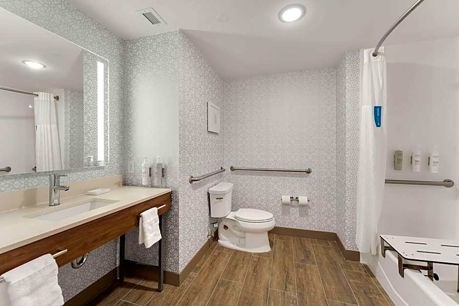 Hampton Inn By Hilton Milford