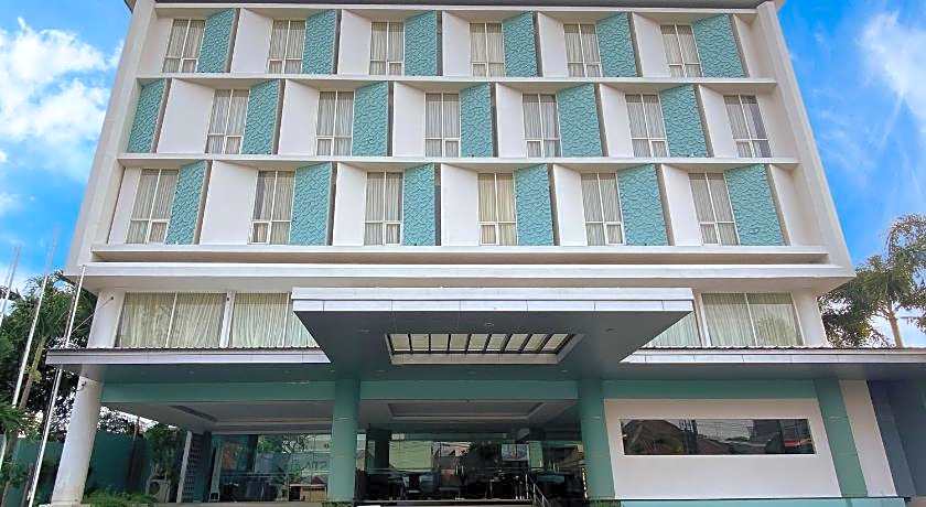 Luxury Malioboro Hotel