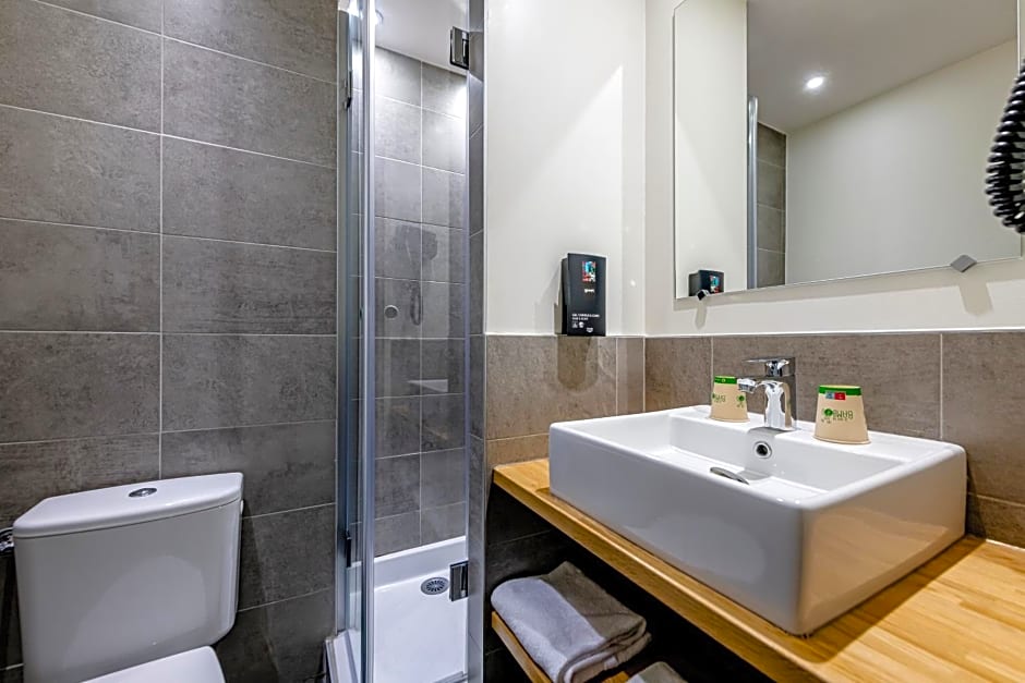Greet Hotel Bordeaux Floirac Arena