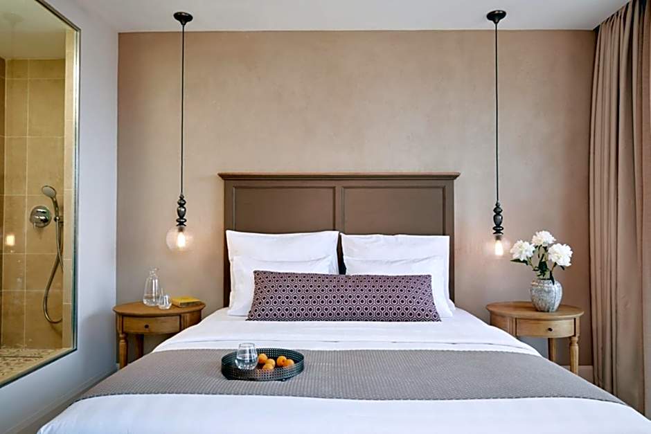 Nido, Mar-Bella Collection an SLH hotel