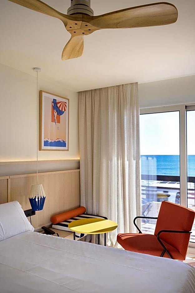 Akquaaa Boutique Hotel