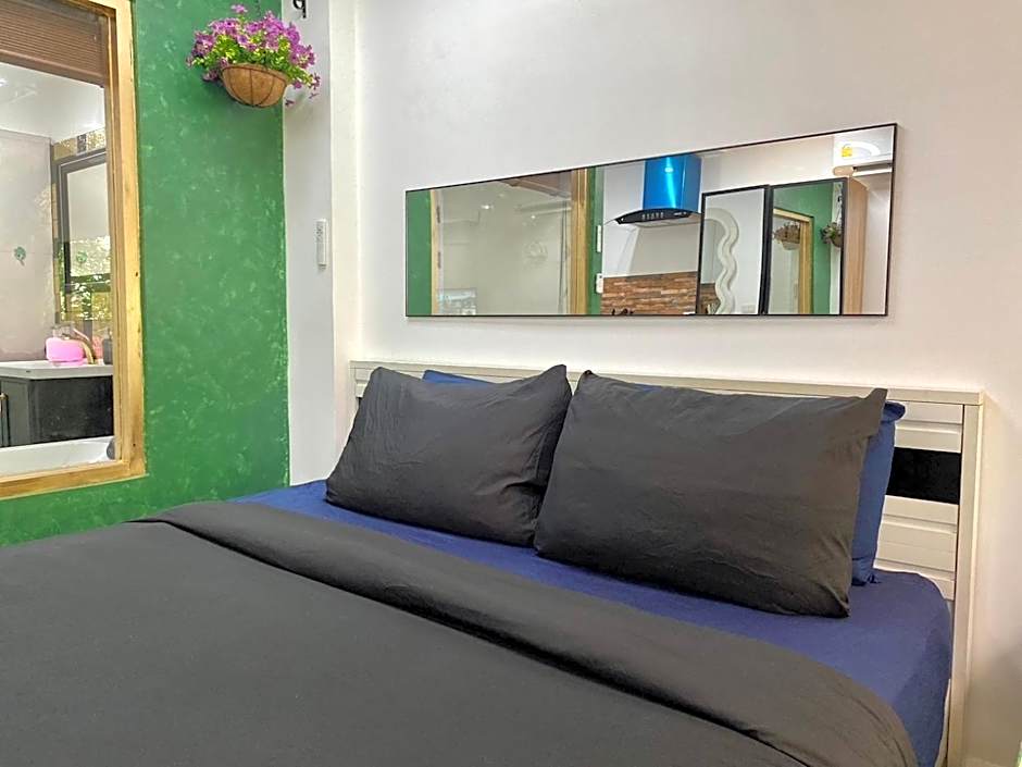 Patong - The Unity Seaview & Mountain Residence