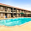La Quinta Inn & Suites by Wyndham San Antonio Lackland