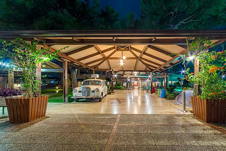 Justiniano Park Conti