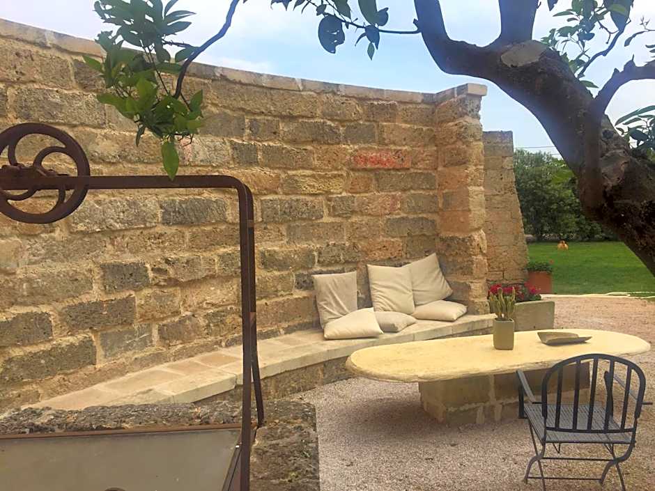 Tenuta Monaci La Murra