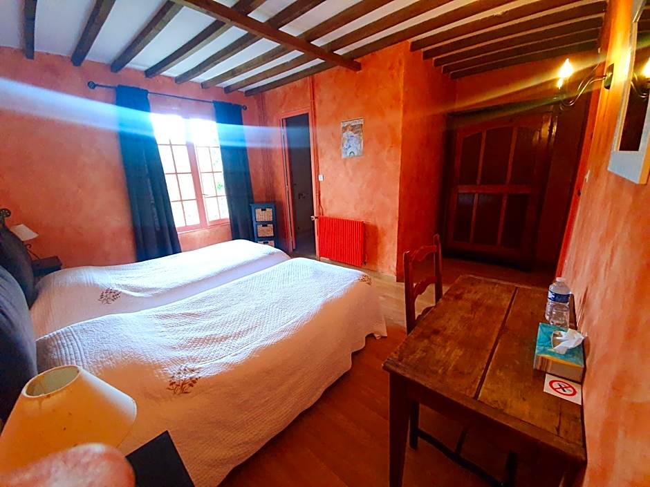 Ferme équestre & Chambres d'hôtes Gateau Stables proche Guédelon