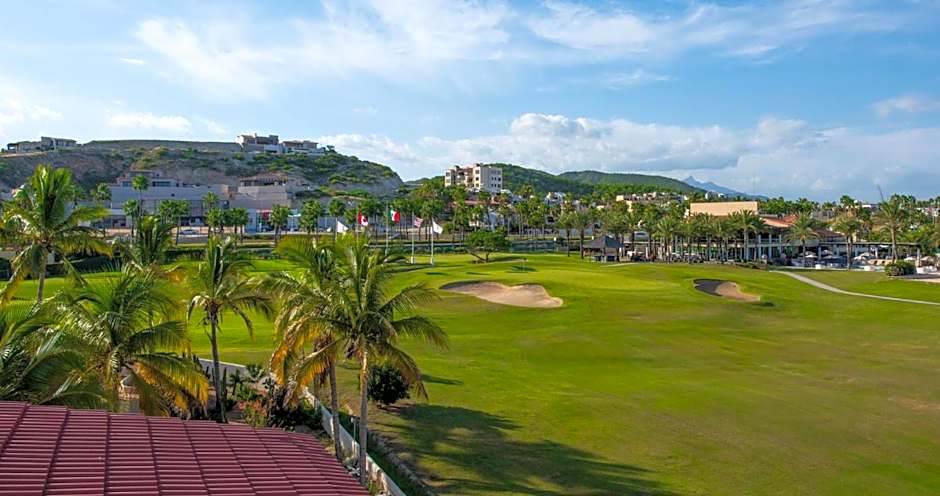 Park Royal Homestay Los Cabos