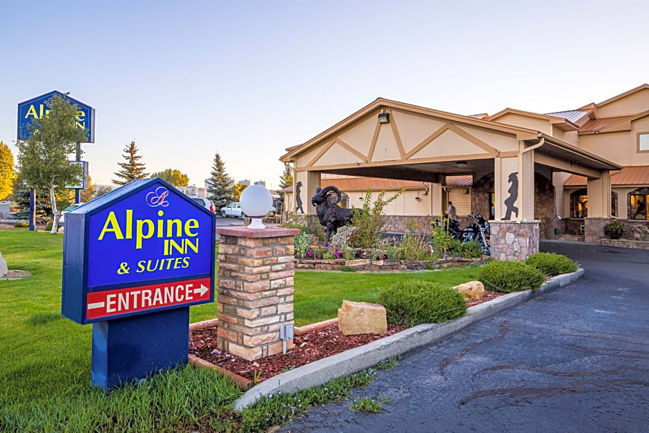 Alpine Inn & Suites