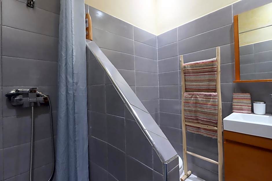 Riad Dwiriyat My Teib