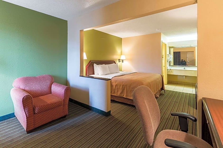 Quality Inn 
