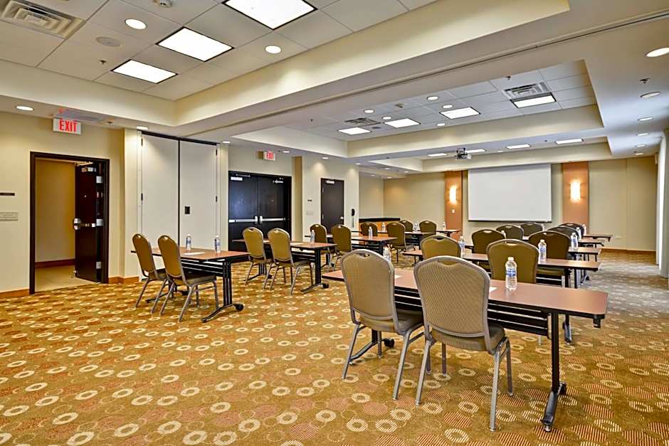 Hyatt Place Chicago Warrenville
