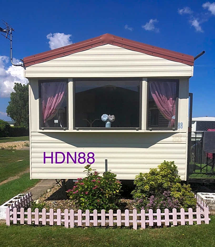 HAPPY DAYS Caravan88 North