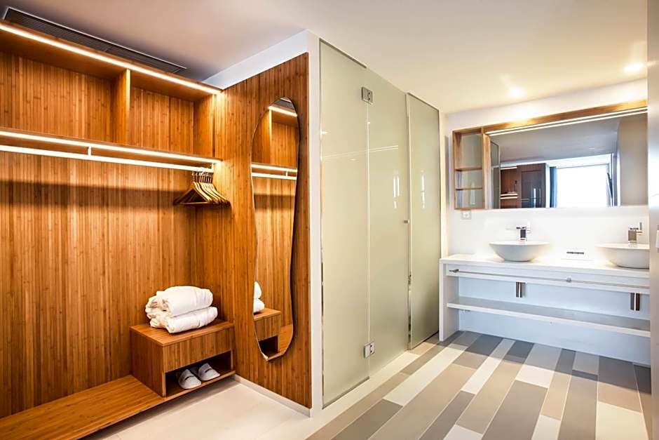 Ocean Drive Talamanca