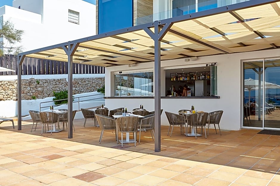 Sol Bahia Ibiza Suites
