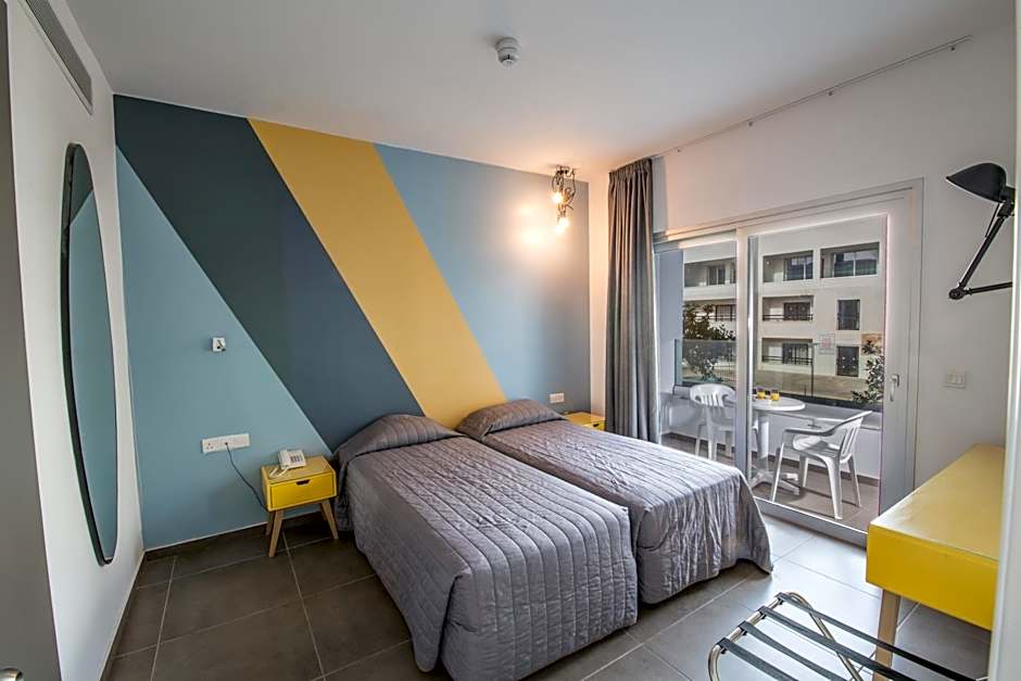 Anthea Hotel Apartments