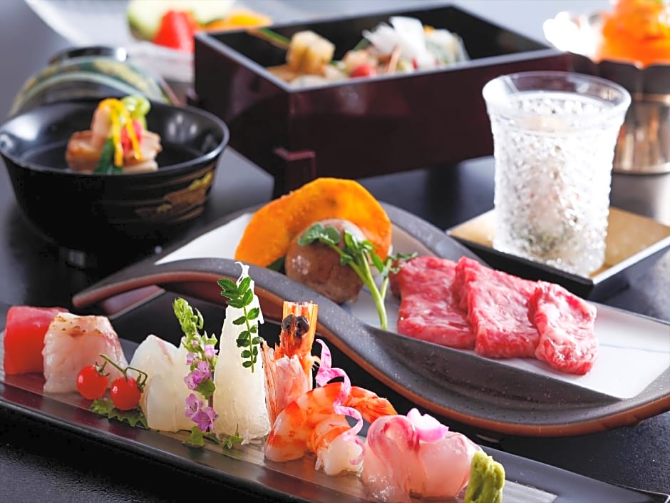 New Wakasa Annex Hotel