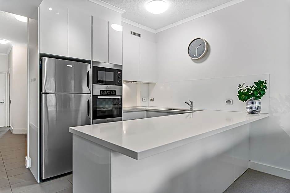 Mirra Chana Beachfront Apartments Mooloolaba