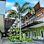 OYO Life 91027 Note Hotel Syariah