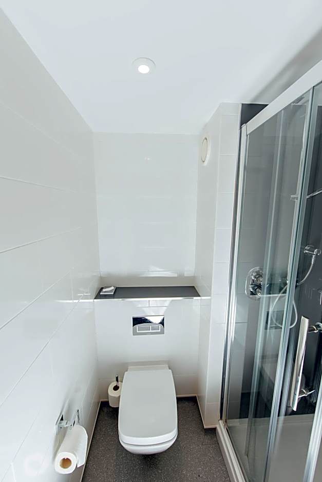 Holiday Inn Express Chester Racecourse By IHG