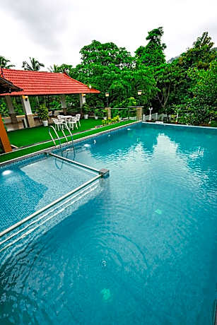 Athirappilly Rainland Resort