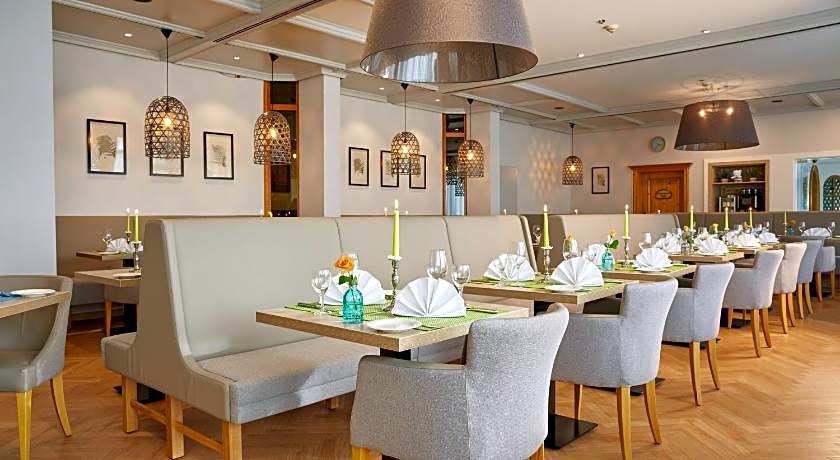 Sunday Hotel Stuttgart Herrenberg