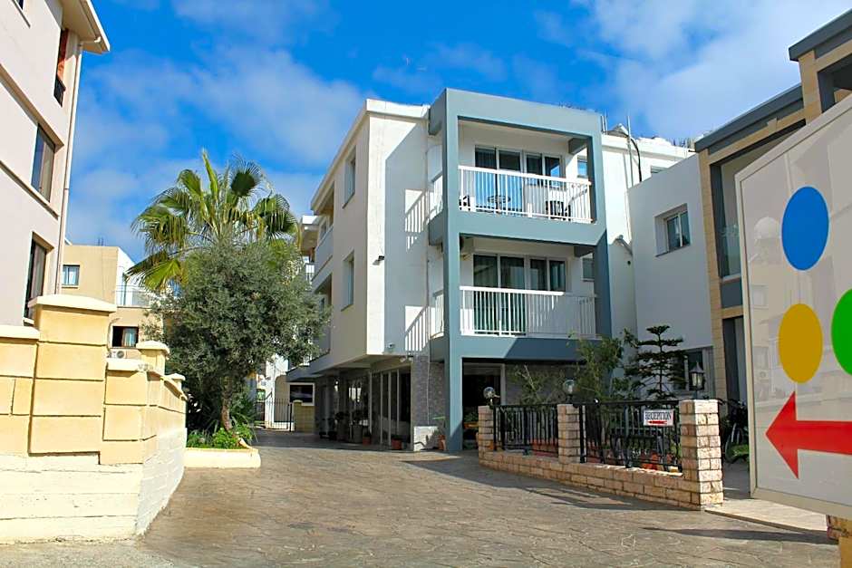 Maria Zintili Apartments